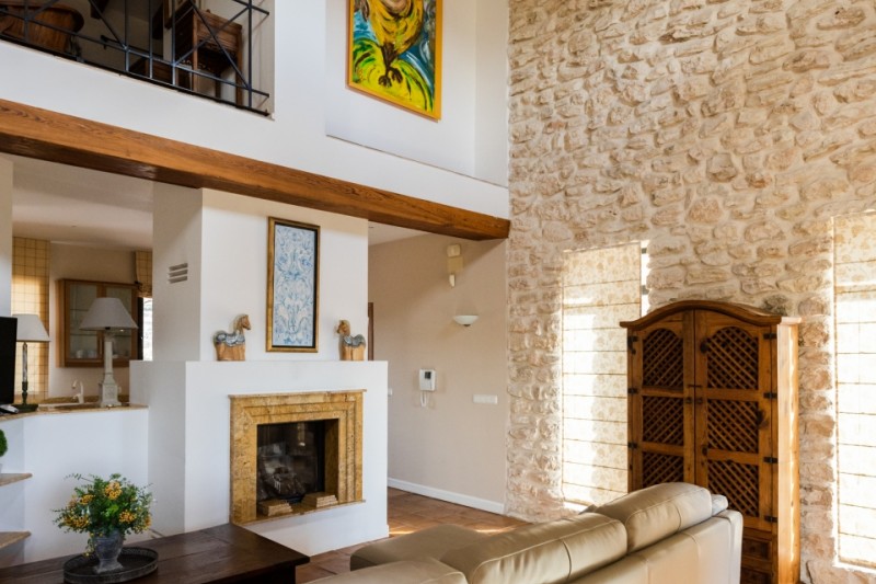 Rústica Elegancia - Casa de Campo a la venta en Benissa!